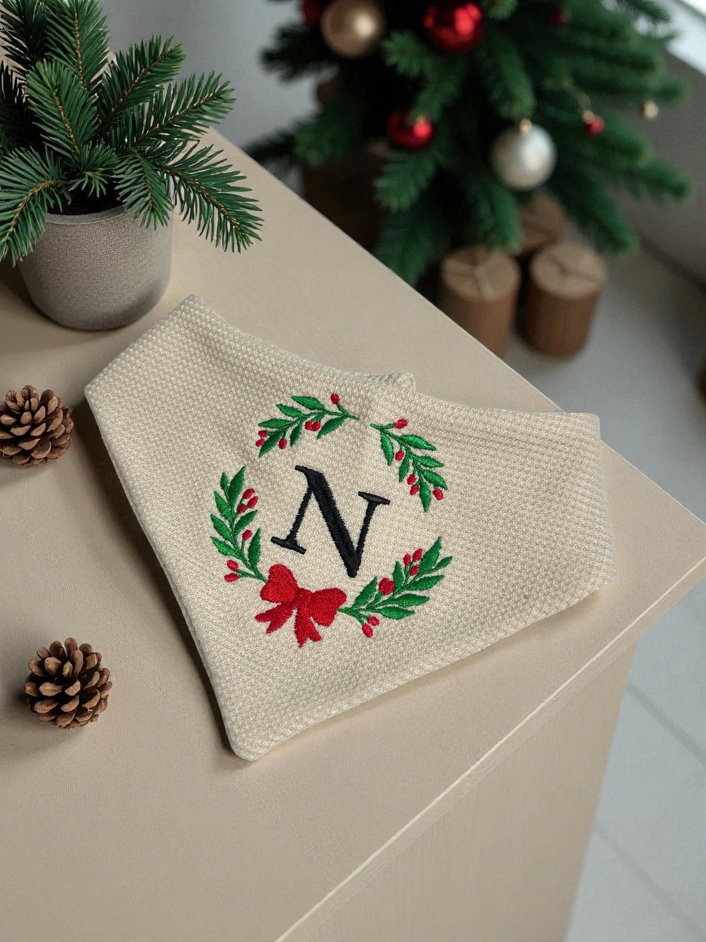 Holiday Wreath Bandana | Wrapped in Boulevard Collection π