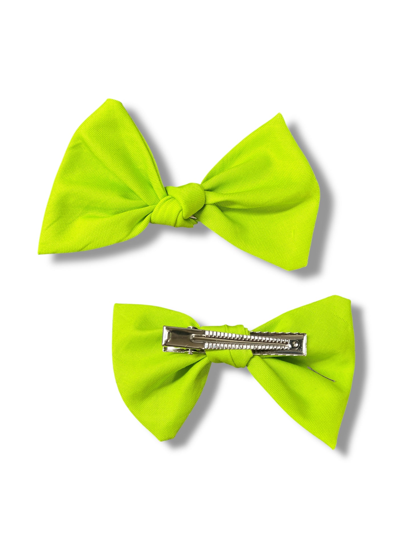 Beetlejuice Green Knotted Clip-On Bow | Pet Accessories