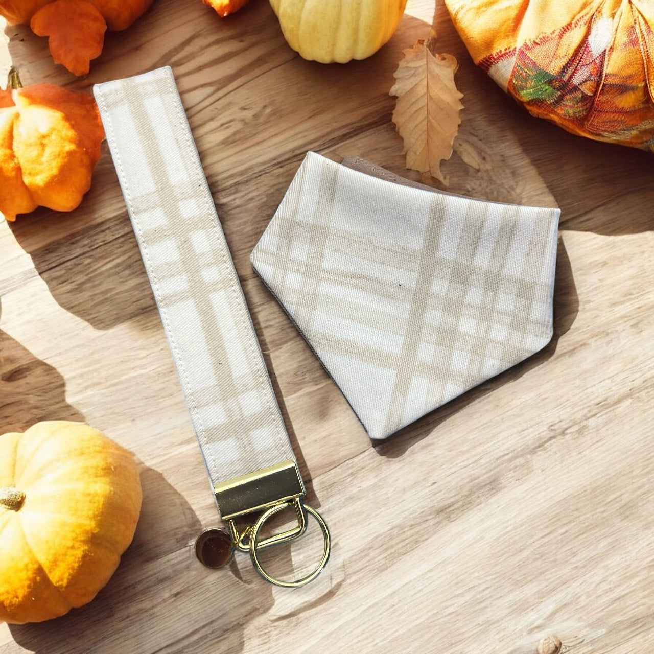 Vanilla Chai Key Fob | Autum on the Boulevard Collection 🍁