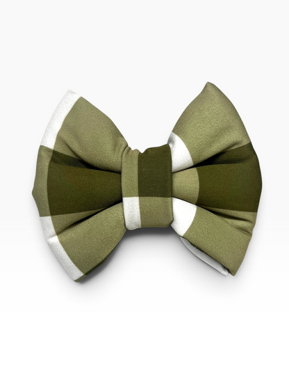 Clover Bowtie | Autumn Avenue