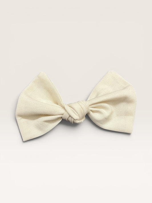Creme Knotted Clip-On Bow | Pet Accessories