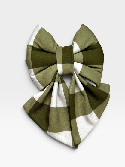 Clover Bowtie | Autumn Avenue
