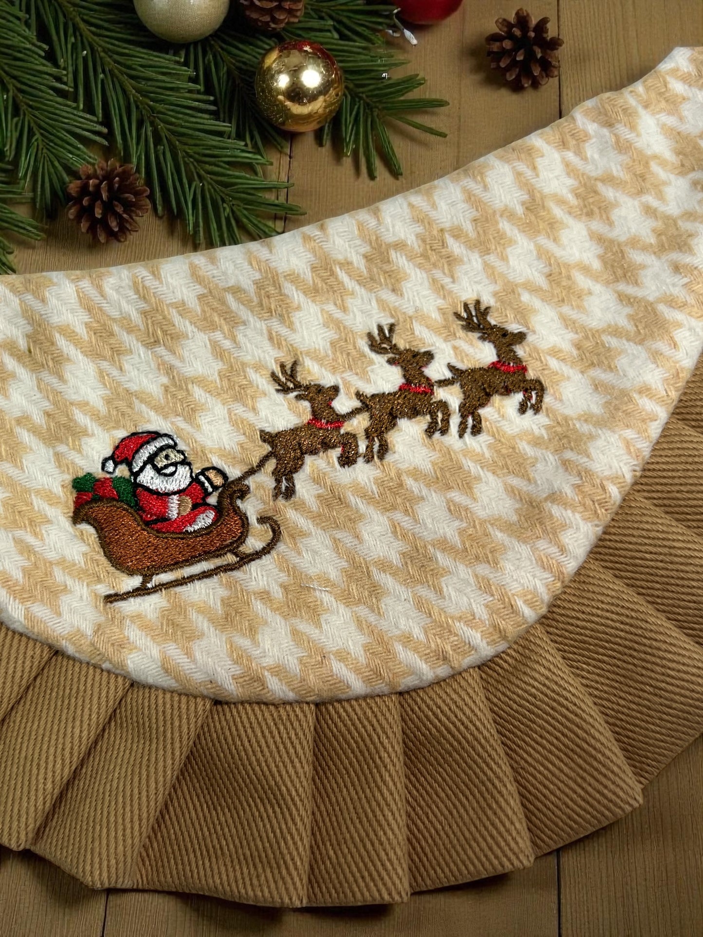 Here Comes Santa Claus Bandana | Wrapped in Boulevard Collection 🎄