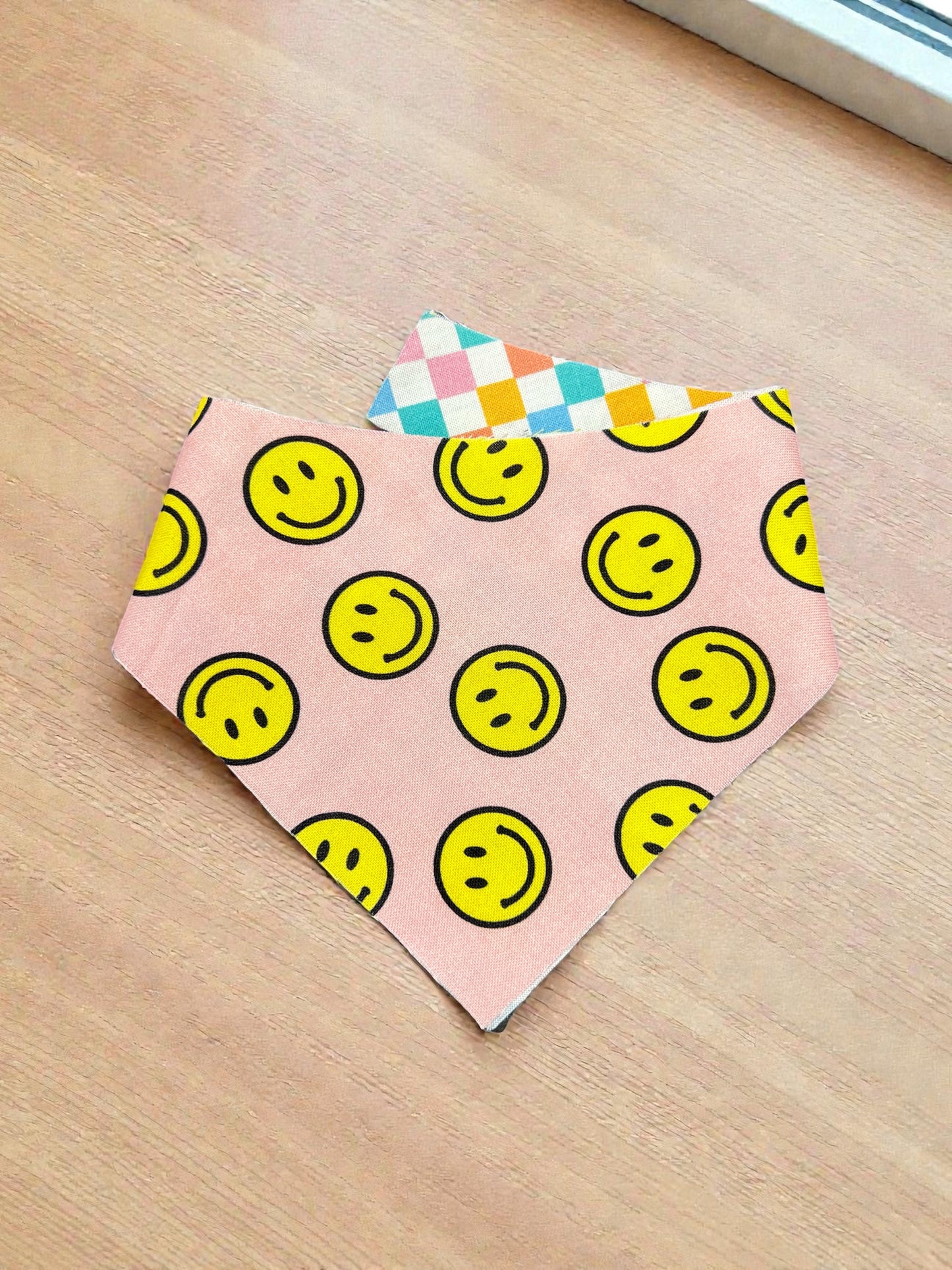 Smiley Face Bandana | Everyday On The Boulevard 🐾