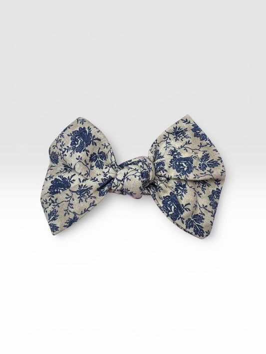 Rosalie Knotted Clip-On Bow | Pet Accessories